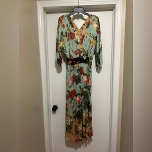 FARM Rio Floral Maxi dress size Small